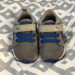 Toddler Puma sneakers sz 5